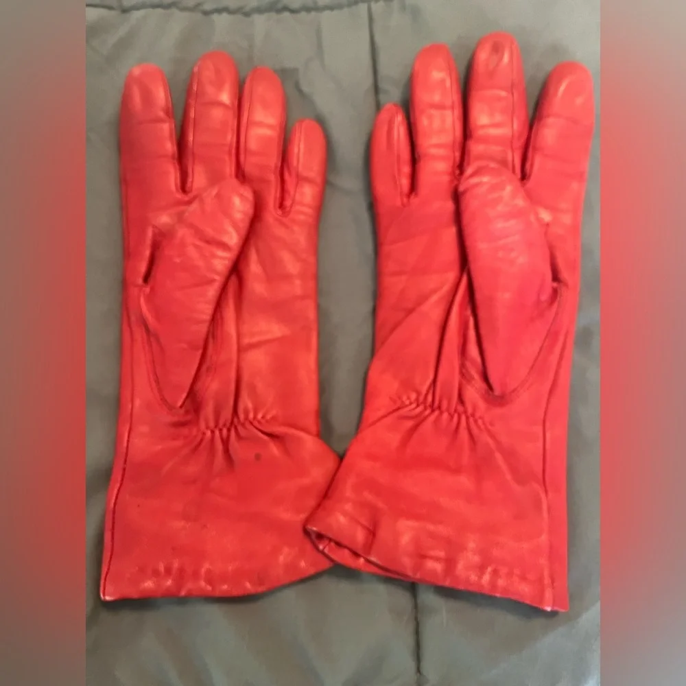 Candy apple red leather gloves